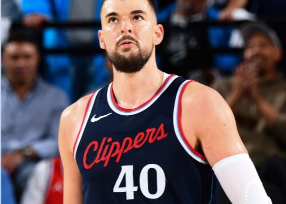 哈登身边两大帮手！祖巴茨&博格达合砍48分14抢篮板5助攻