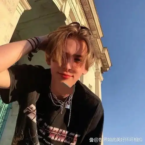 6686体育app铜牌作者痴迷旧戏