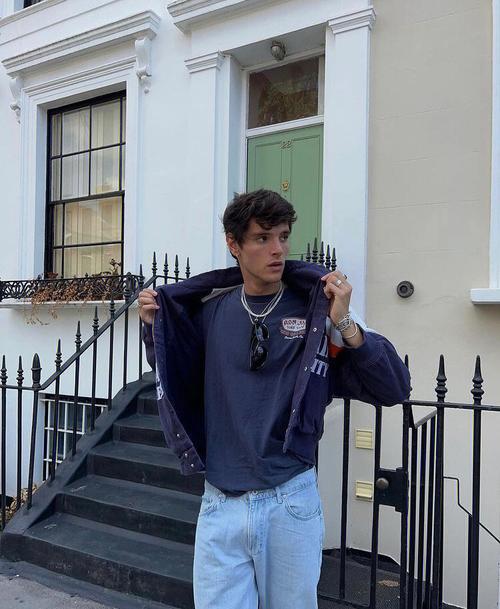 6686体育app官方作者Lenny