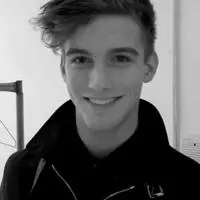 6686体育app铁牌作者Eileen