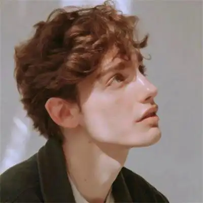 6686体育app合作伙伴左肩蝶舞