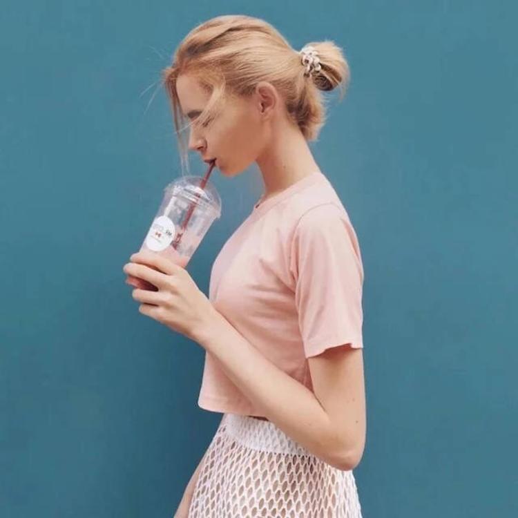 6686体育app海外作者少女的祈祷