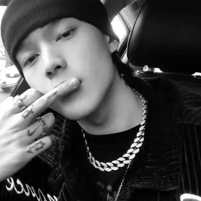 6686体育app铜牌作者Frances