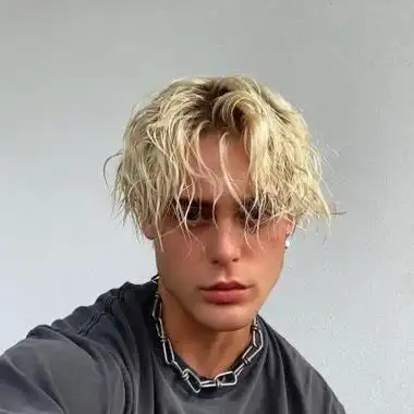 6686体育app首席作者Una